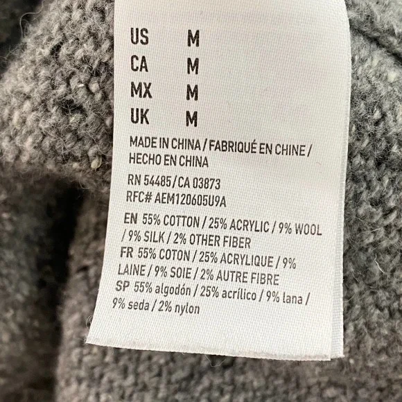 American Eagle Womens Fair Isle Hoodie Sweater Seriously Soft Size Medium - Picture 7 of 9